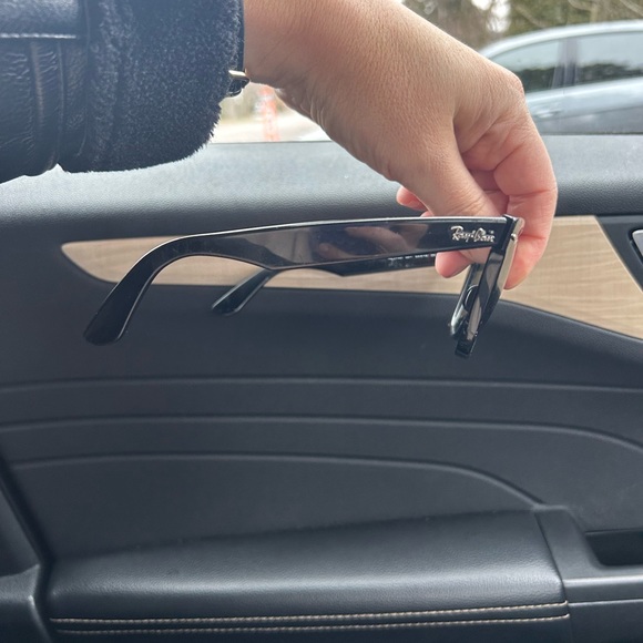 Ray-Ban Classic Wayfarer 54mm Sunglasses - Picture 11 of 11